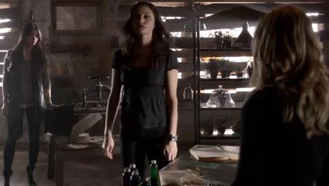 VampireDiariesWorld-dot-org_TheSecretCircle-S01E20-0914.jpg VampireDiariesWorld-dot-org_TheSecretCircle-S01E20-0914.jpg