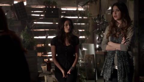 VampireDiariesWorld-dot-org_TheSecretCircle-S01E20-1022.jpg