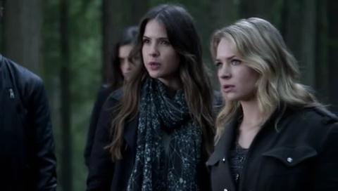 VampireDiariesWorld-dot-org_TheSecretCircle-S01E20-1388.jpg
