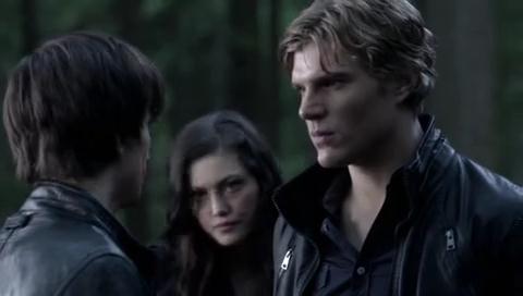 VampireDiariesWorld-dot-org_TheSecretCircle-S01E20-1469.jpg