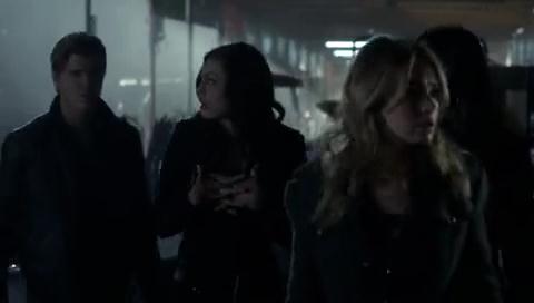 VampireDiariesWorld-dot-org_TheSecretCircle-S01E20-1863.jpg