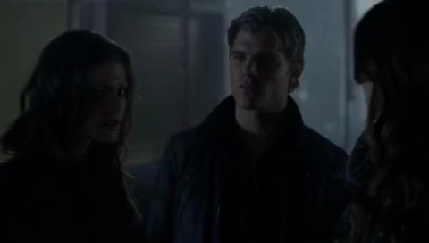 VampireDiariesWorld-dot-org_TheSecretCircle-S01E20-1880.jpg