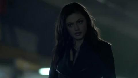 VampireDiariesWorld-dot-org_TheSecretCircle-S01E20-2136.jpg