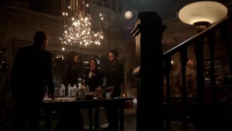 VampireDiariesWorld-dot-org_TheSecretCircle-S01E21-0859.jpg