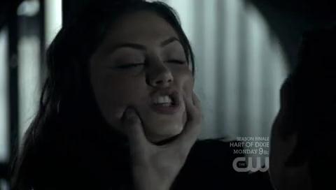 VampireDiariesWorld-dot-org_TheSecretCircle-S01E22-0067.jpg