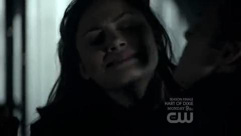 VampireDiariesWorld-dot-org_TheSecretCircle-S01E22-0077.jpg