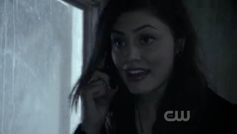 VampireDiariesWorld-dot-org_TheSecretCircle-S01E22-0696.jpg