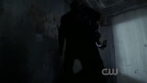 VampireDiariesWorld-dot-org_TheSecretCircle-S01E22-0704.jpg