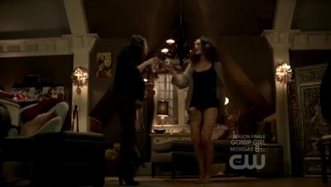 VampireDiariesWorld-dot-org_TheSecretCircle-S01E22-1927.jpg