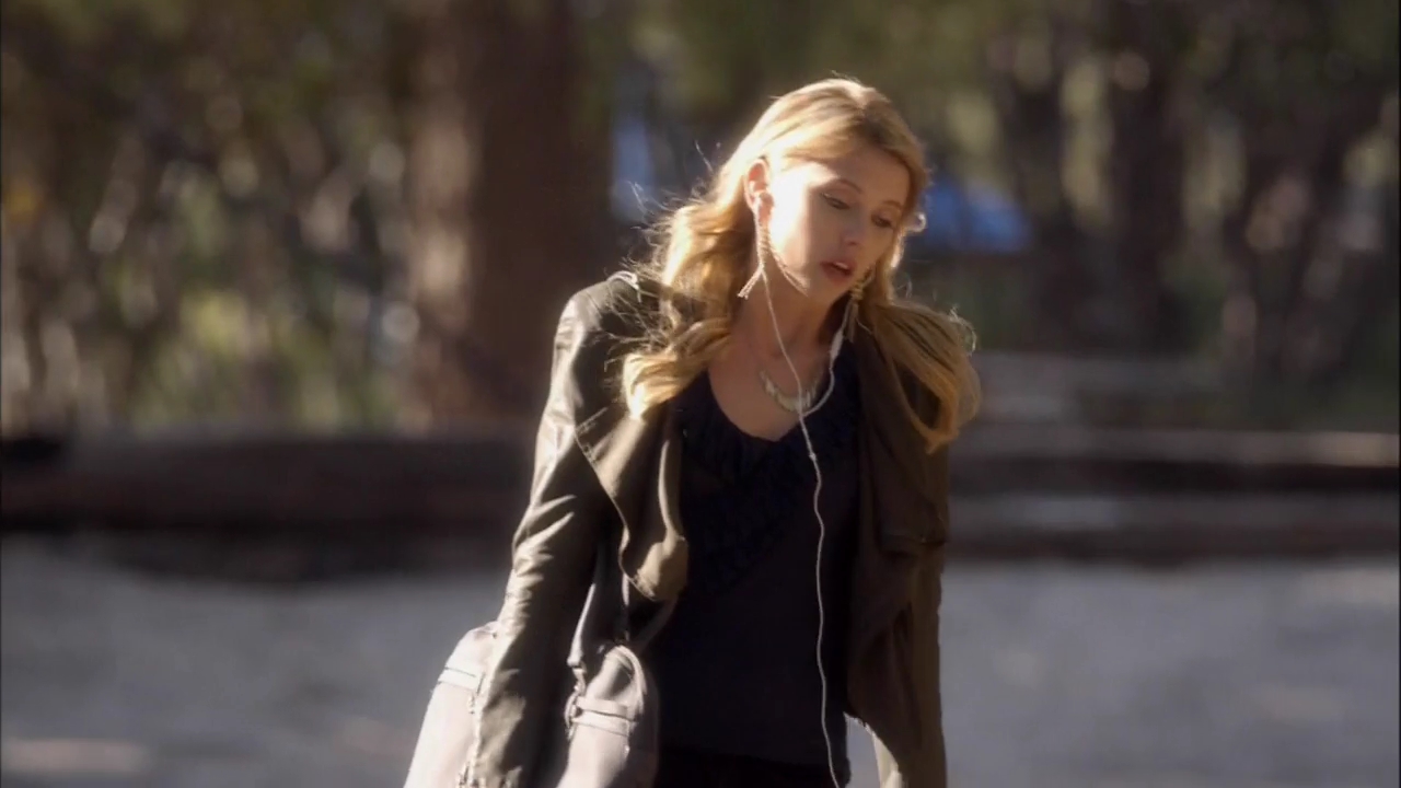 VampireDiariesWorld-dot-nl_AdvanceandRetreat_0859.jpg
