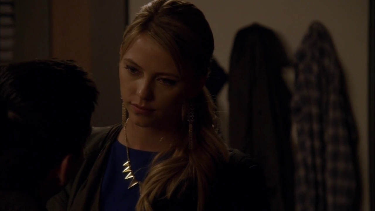 VampireDiariesWorld-dot-nl_AdvanceandRetreat_3912.jpg