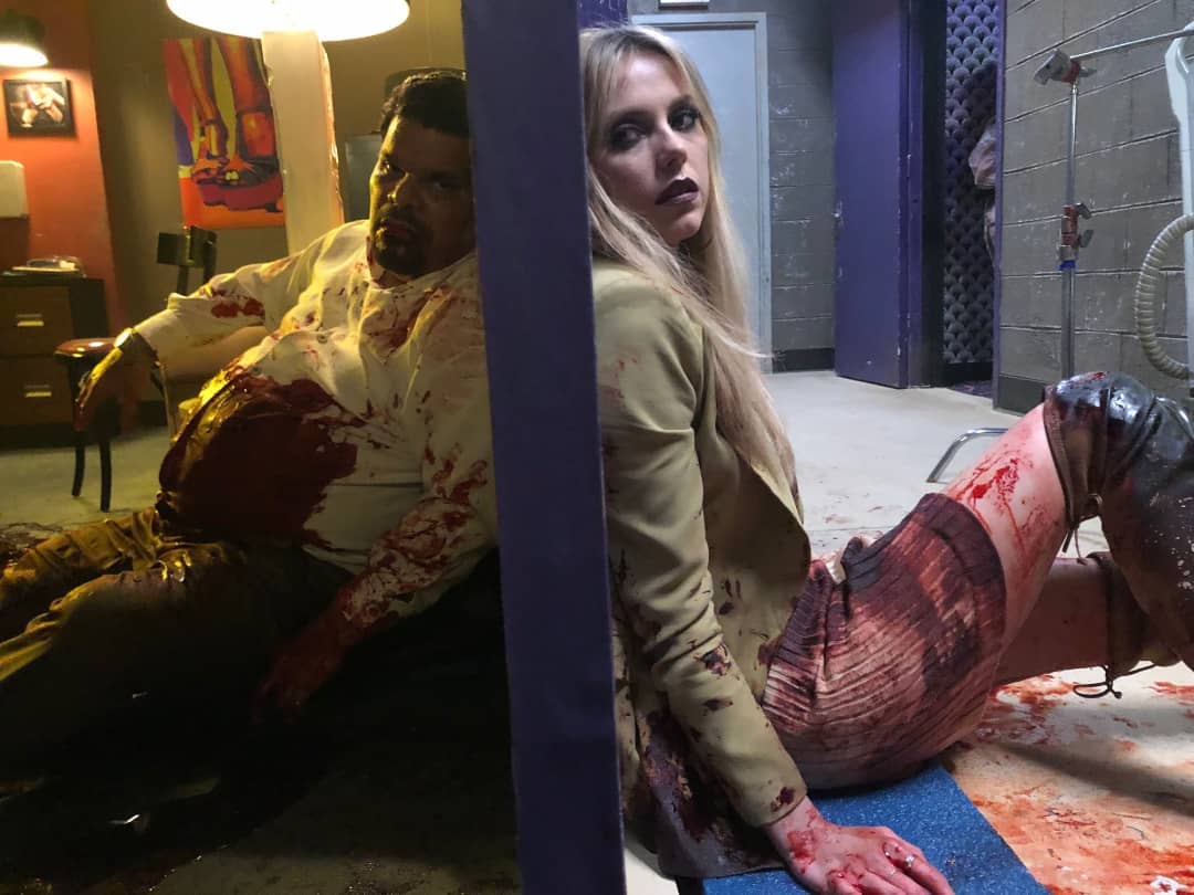 2x05-001.jpg
