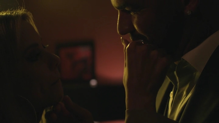 VampireDiariesWorld-dot-nl_Highttown2x05-1726.jpg