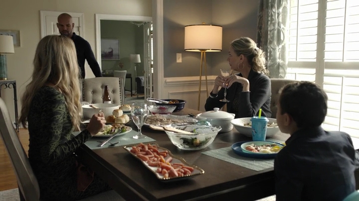 VampireDiariesWorld-dot-nl_Highttown2x07-1215.jpg