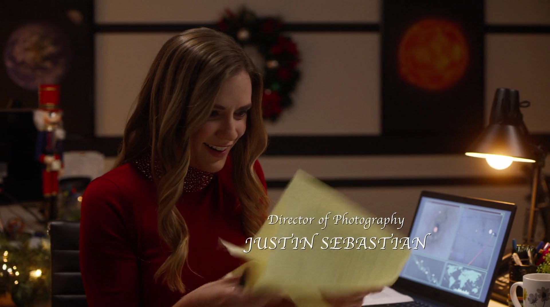VampireDiariesWorld-dot-nl_AChristmasStar0077.jpg