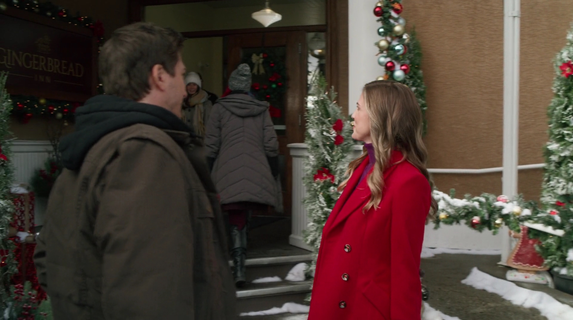 VampireDiariesWorld-dot-nl_AChristmasStar0680.jpg