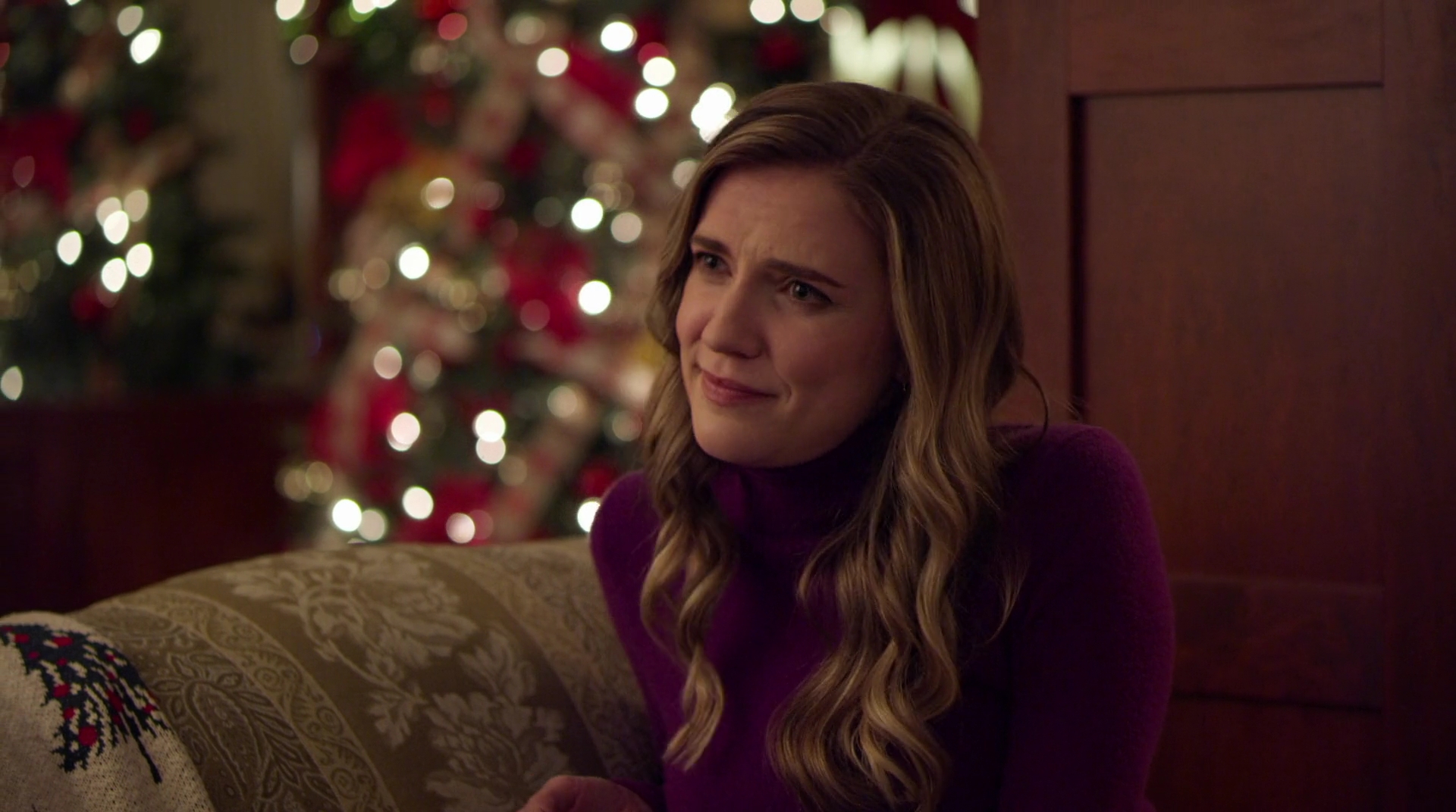 VampireDiariesWorld-dot-nl_AChristmasStar1018.jpg