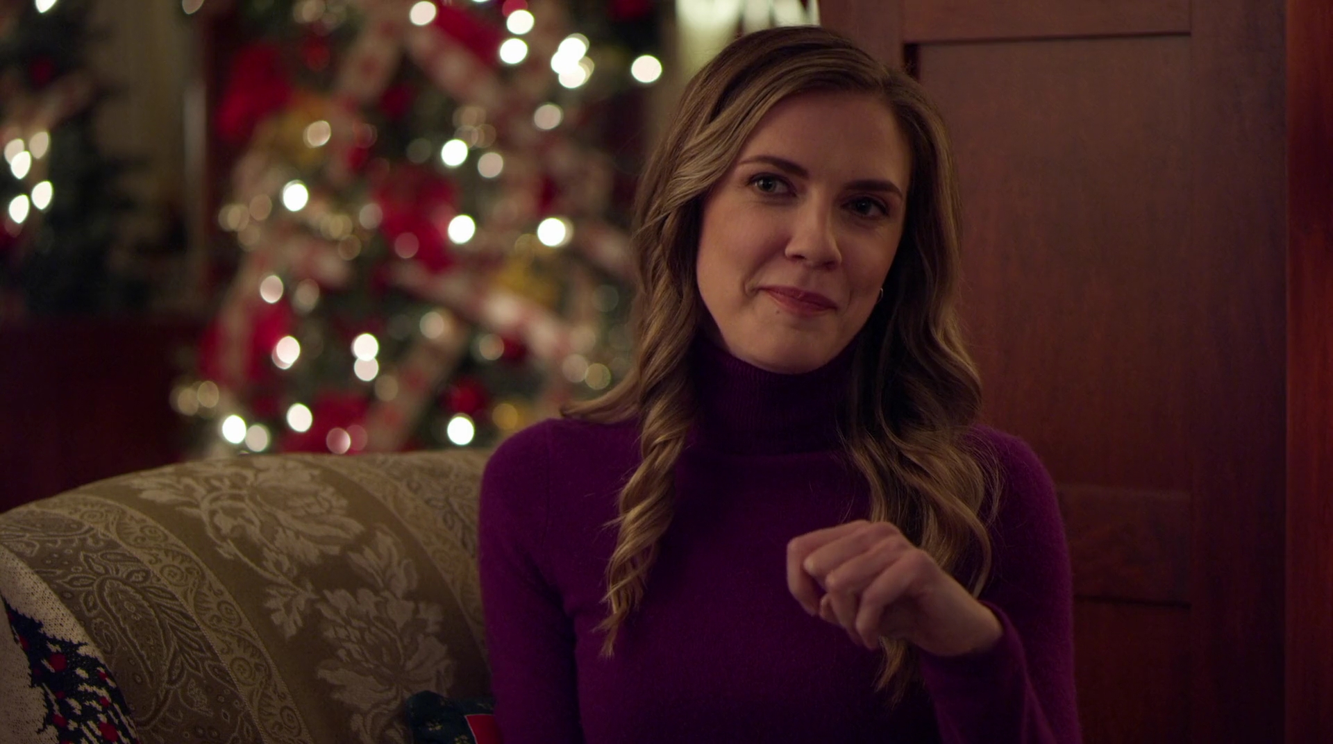 VampireDiariesWorld-dot-nl_AChristmasStar1107.jpg
