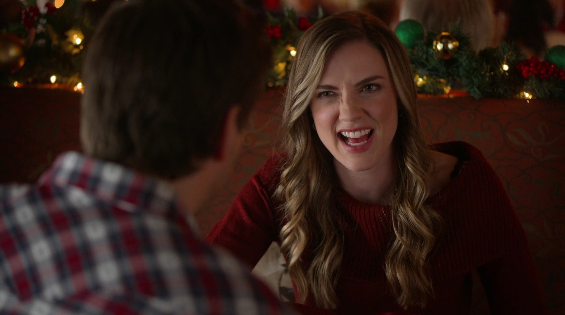VampireDiariesWorld-dot-nl_AChristmasStar1201.jpg