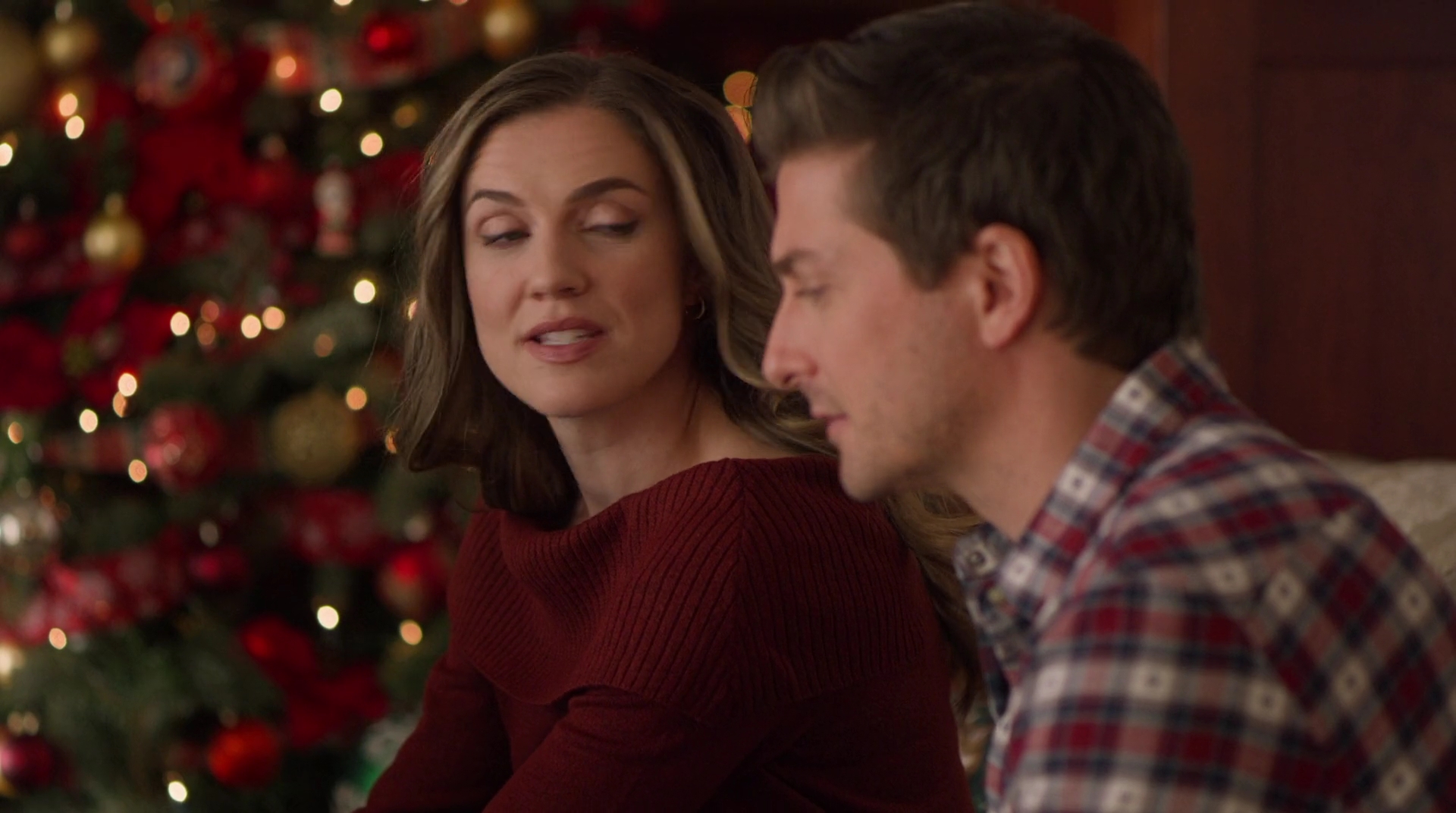 VampireDiariesWorld-dot-nl_AChristmasStar1514.jpg