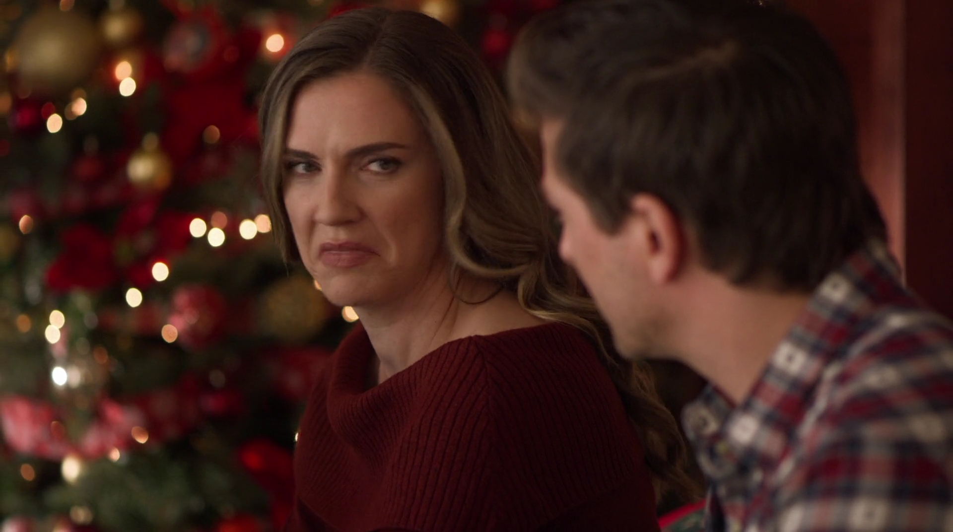 VampireDiariesWorld-dot-nl_AChristmasStar1520.jpg