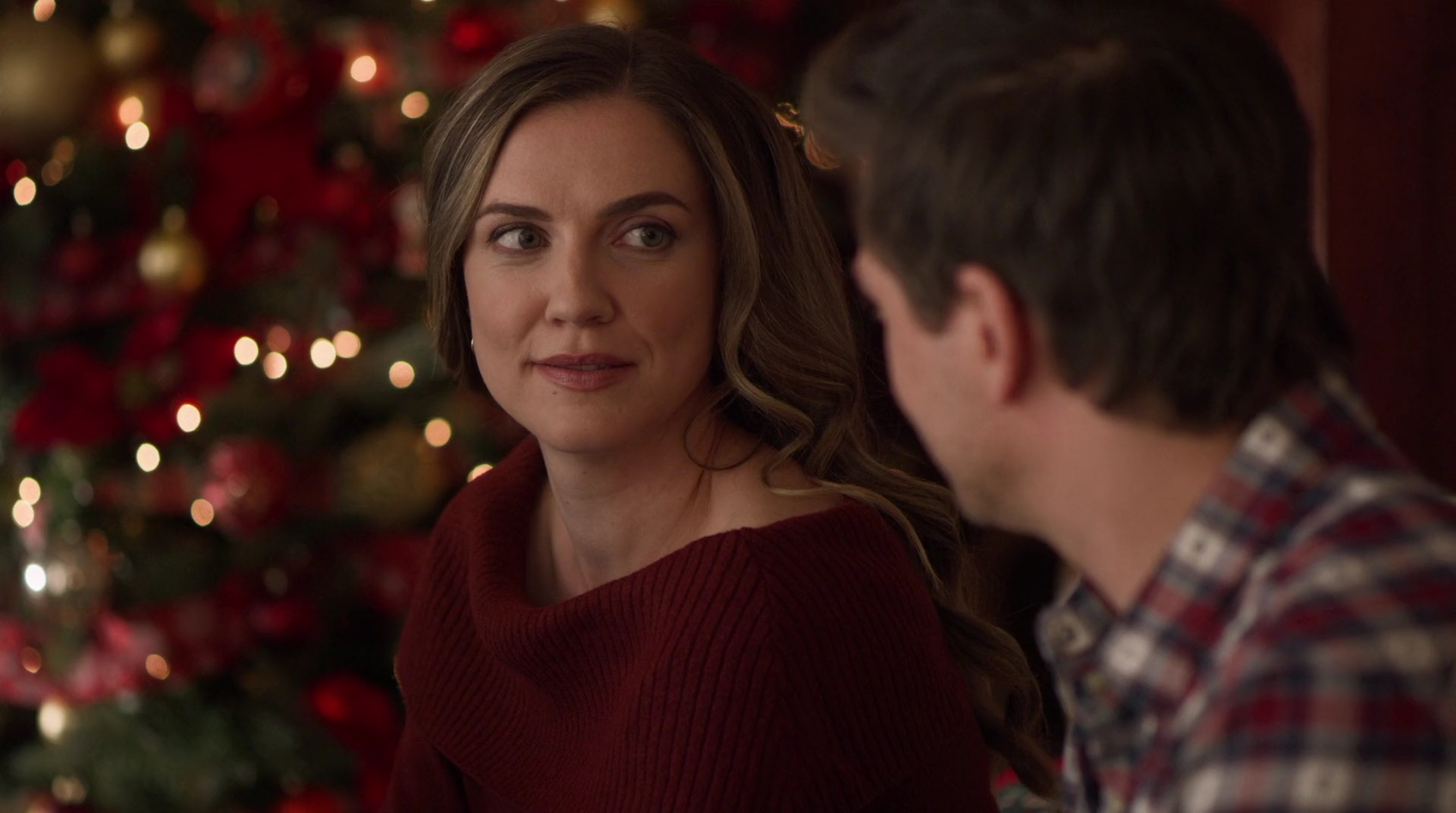 VampireDiariesWorld-dot-nl_AChristmasStar1551.jpg