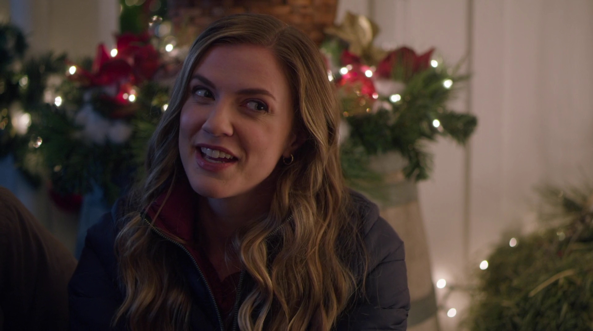 VampireDiariesWorld-dot-nl_AChristmasStar1681.jpg