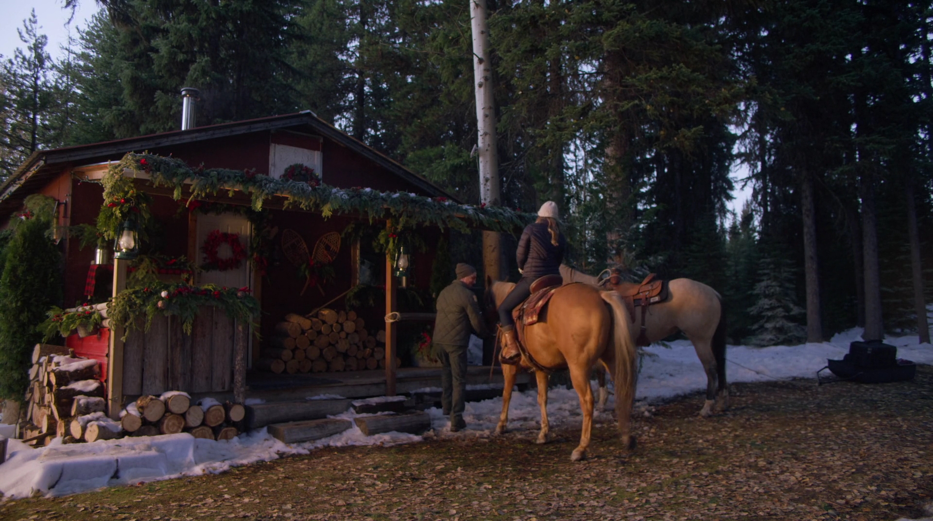 VampireDiariesWorld-dot-nl_AChristmasStar2125.jpg