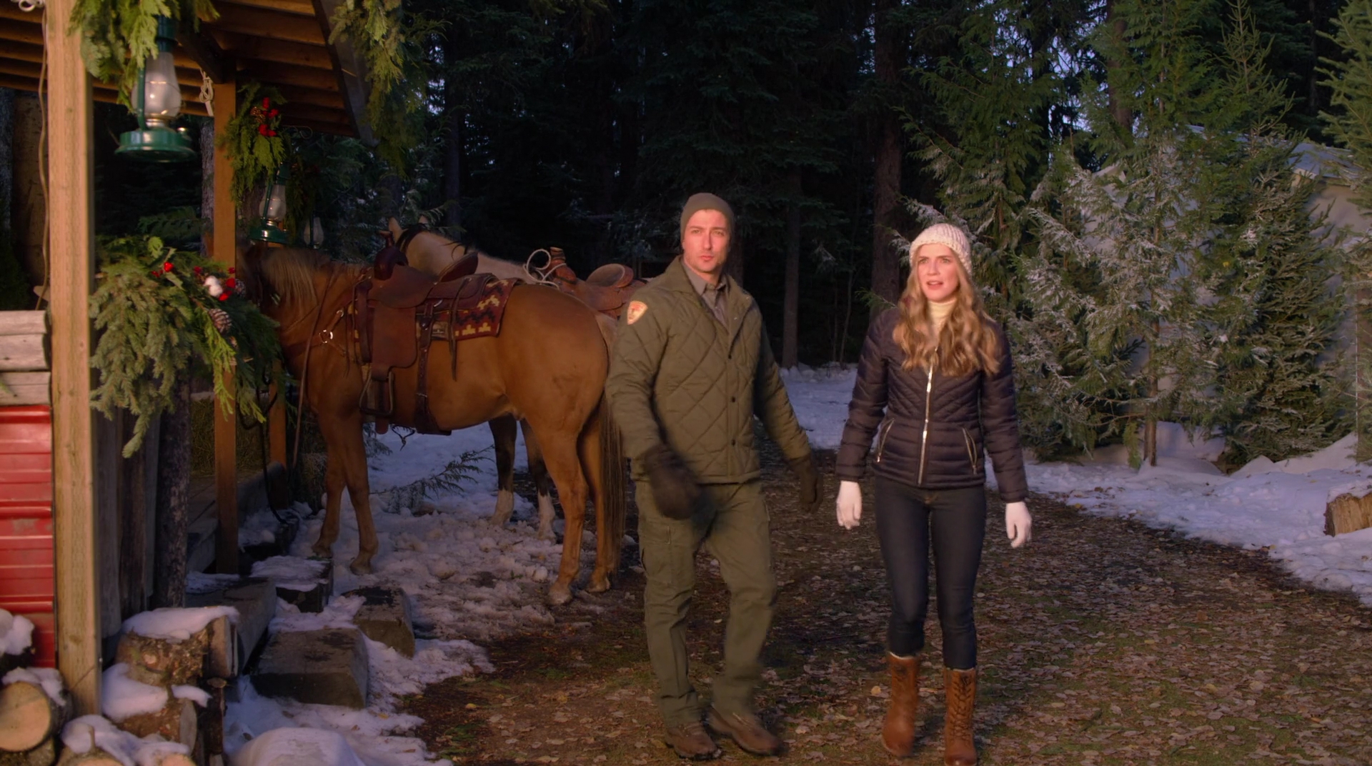 VampireDiariesWorld-dot-nl_AChristmasStar2137.jpg VampireDiariesWorld-dot-nl_AChristmasStar2137.jpg