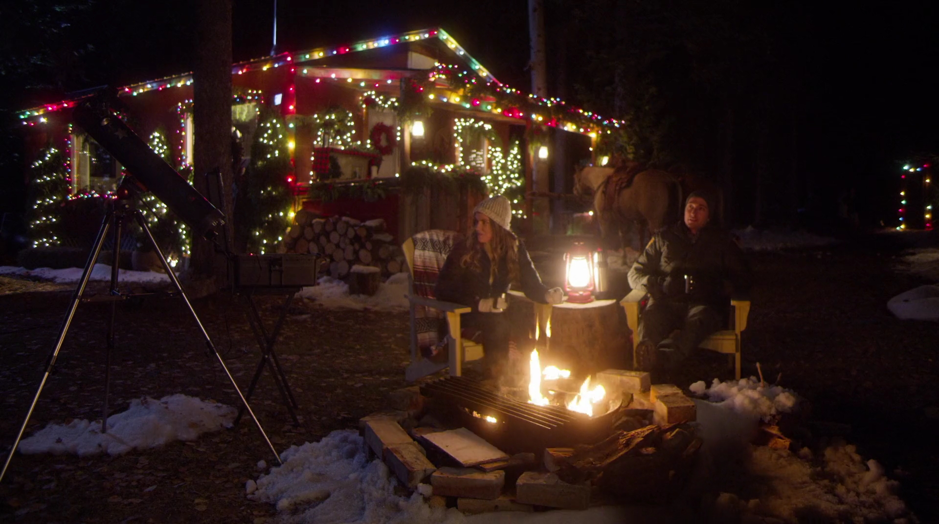 VampireDiariesWorld-dot-nl_AChristmasStar2178.jpg