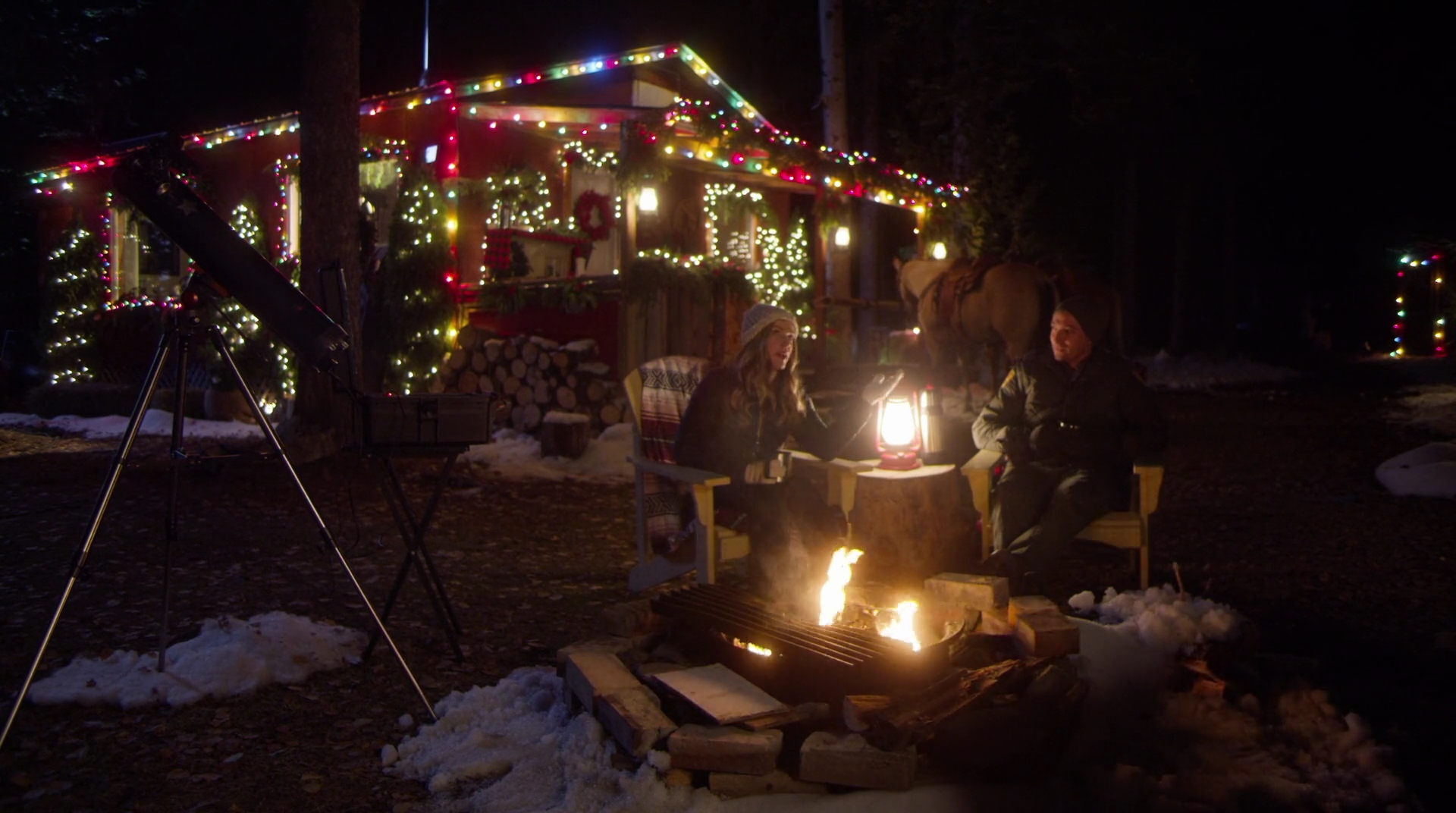 VampireDiariesWorld-dot-nl_AChristmasStar2184.jpg