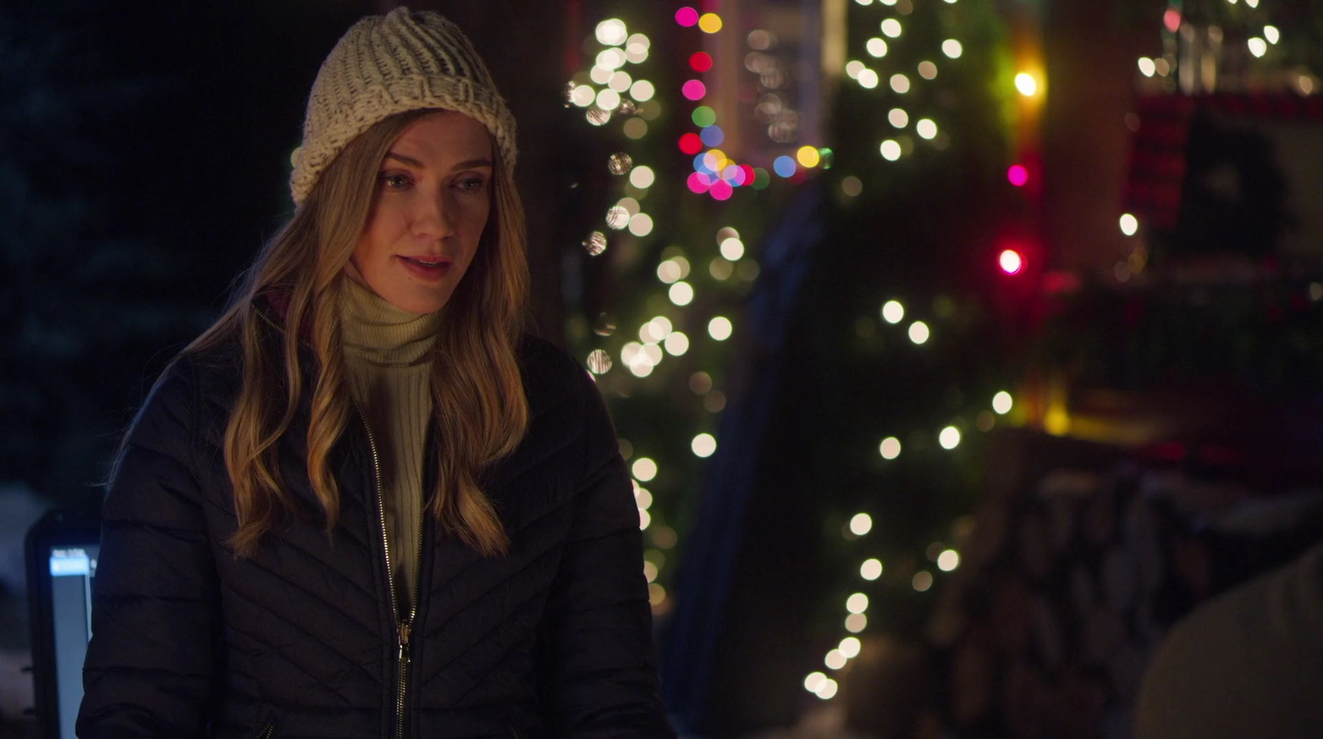 VampireDiariesWorld-dot-nl_AChristmasStar2306.jpg