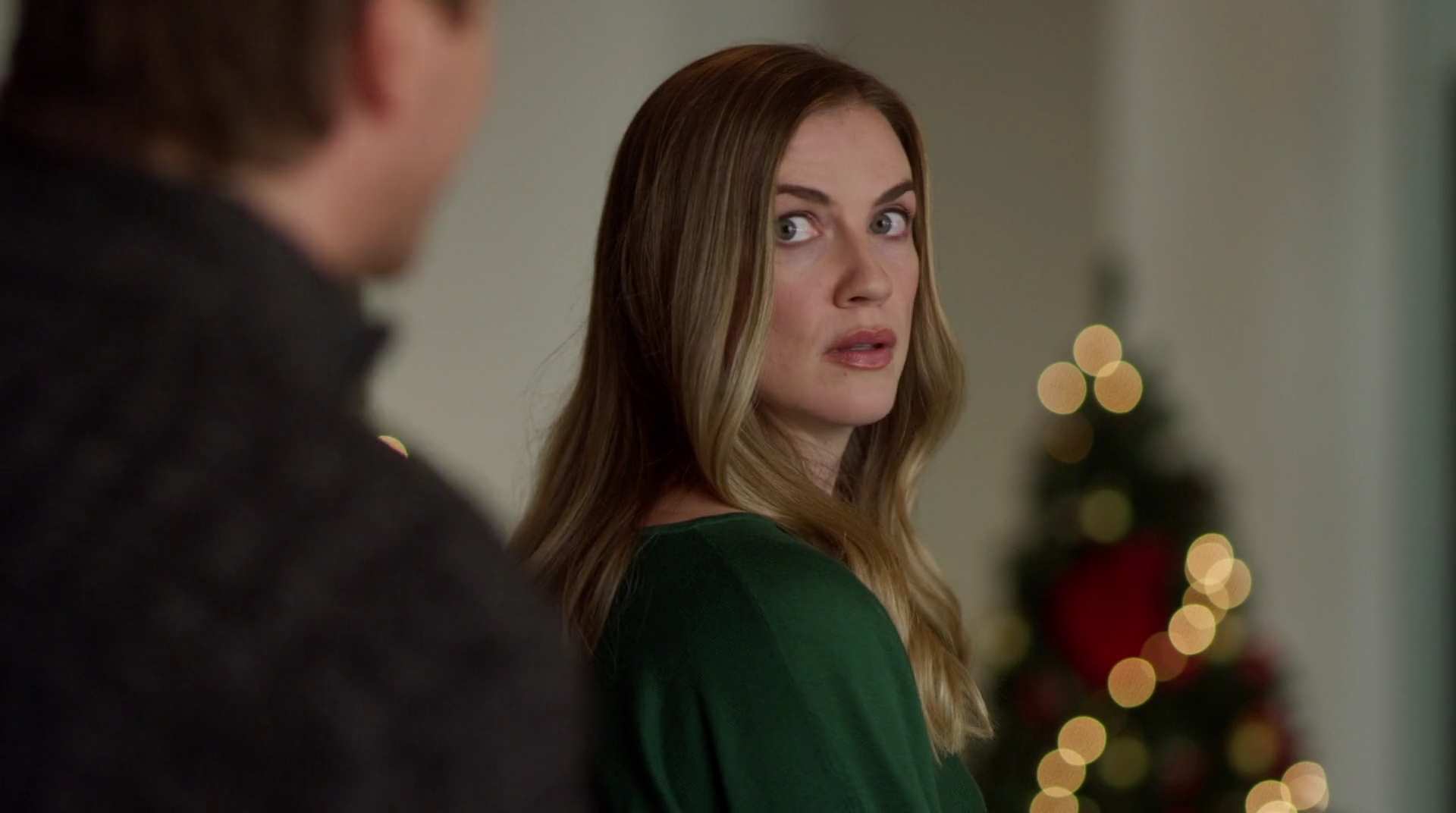 VampireDiariesWorld-dot-nl_AChristmasStar3161.jpg