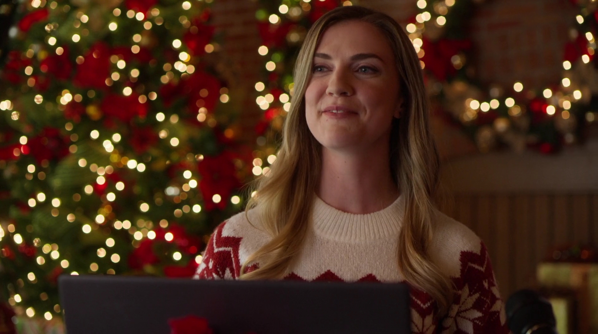VampireDiariesWorld-dot-nl_AChristmasStar3498.jpg