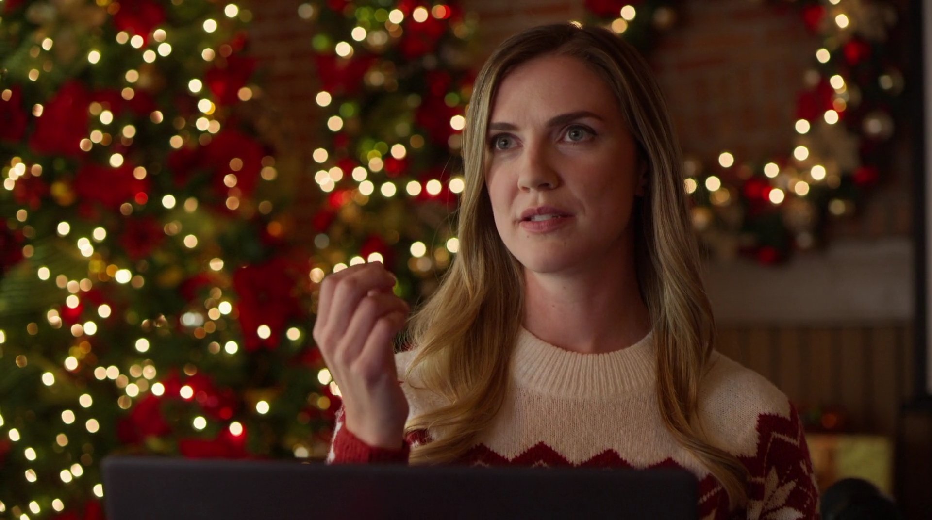 VampireDiariesWorld-dot-nl_AChristmasStar3541.jpg VampireDiariesWorld-dot-nl_AChristmasStar3541.jpg