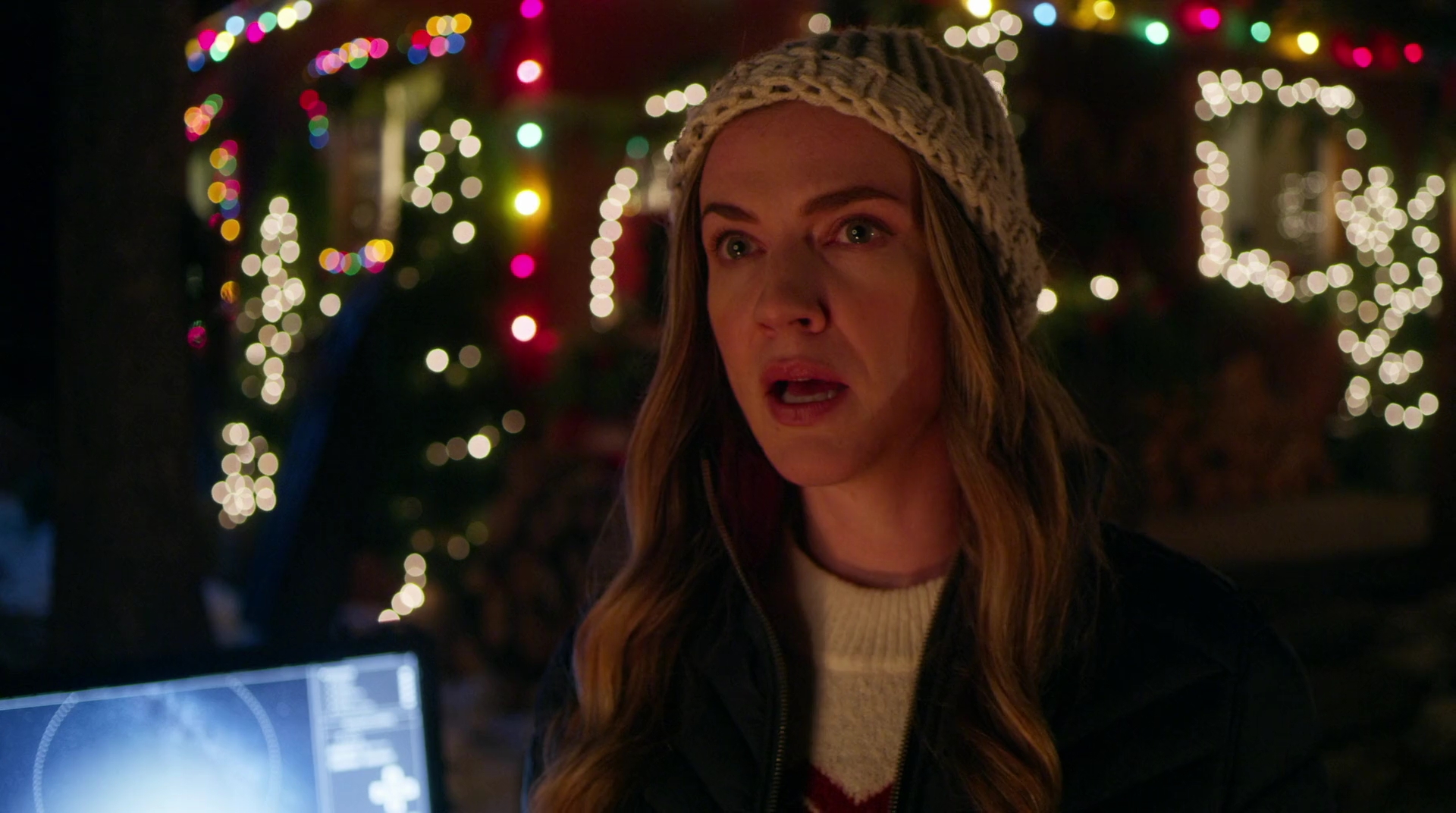 VampireDiariesWorld-dot-nl_AChristmasStar3913.jpg