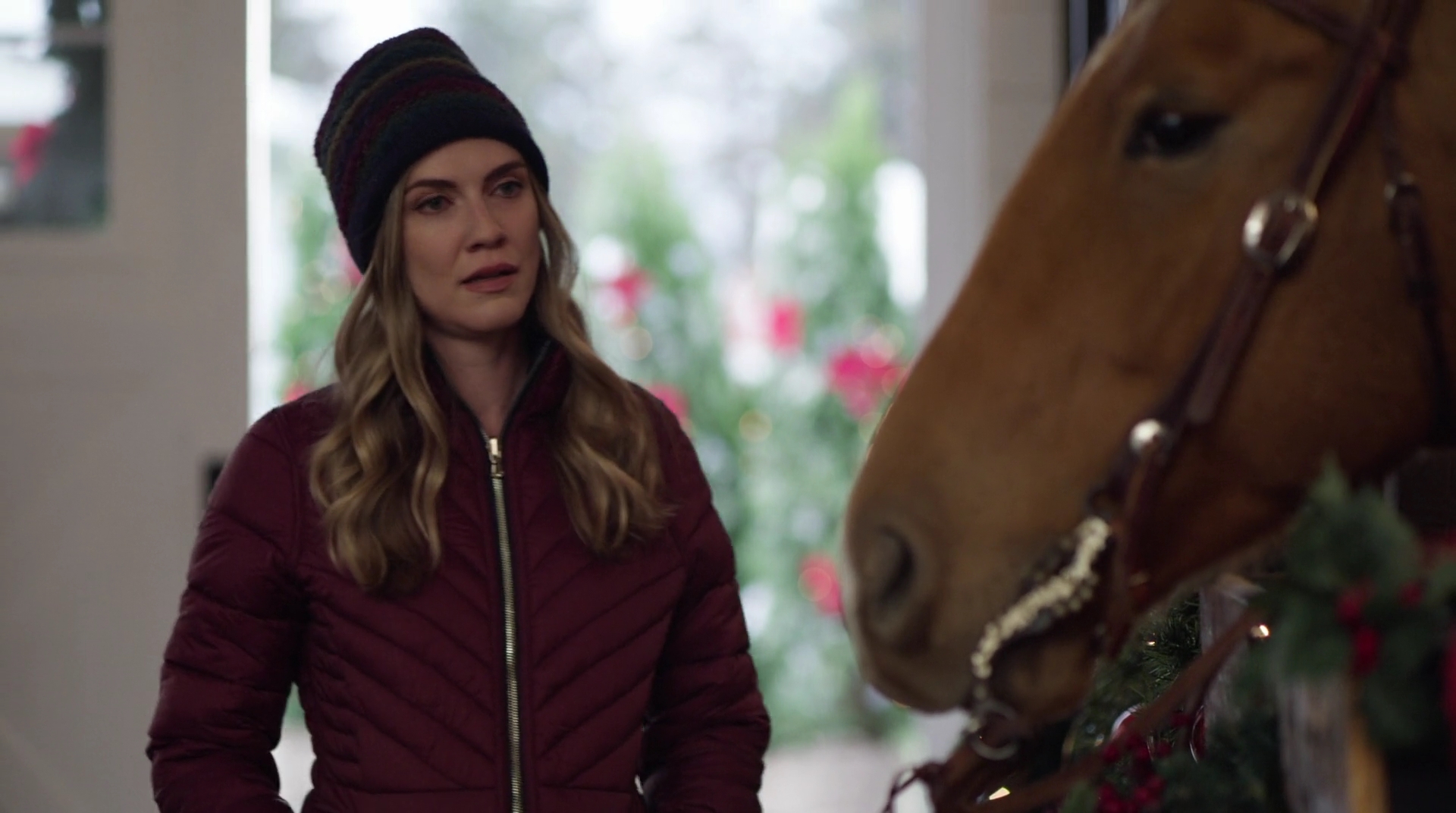 VampireDiariesWorld-dot-nl_AChristmasStar4043.jpg