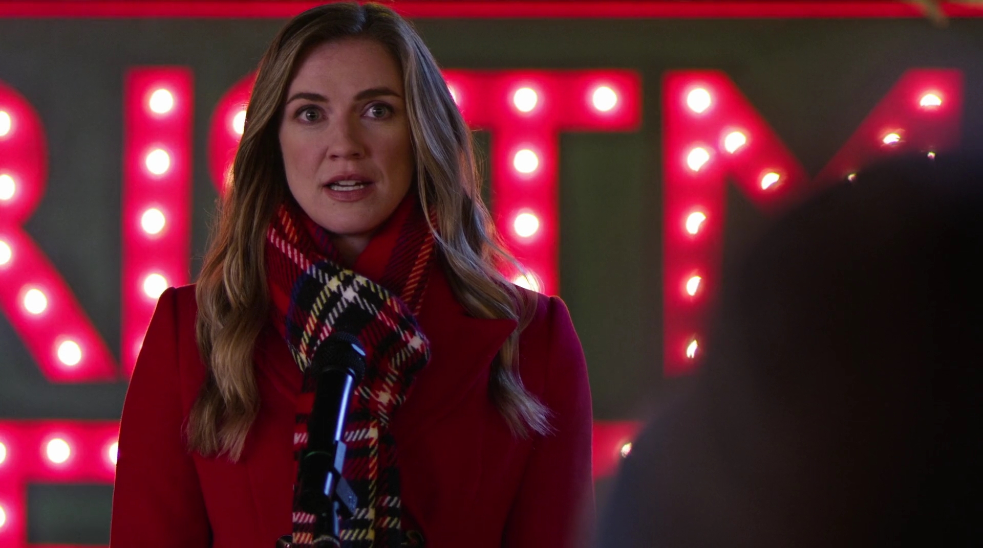 VampireDiariesWorld-dot-nl_AChristmasStar4472.jpg