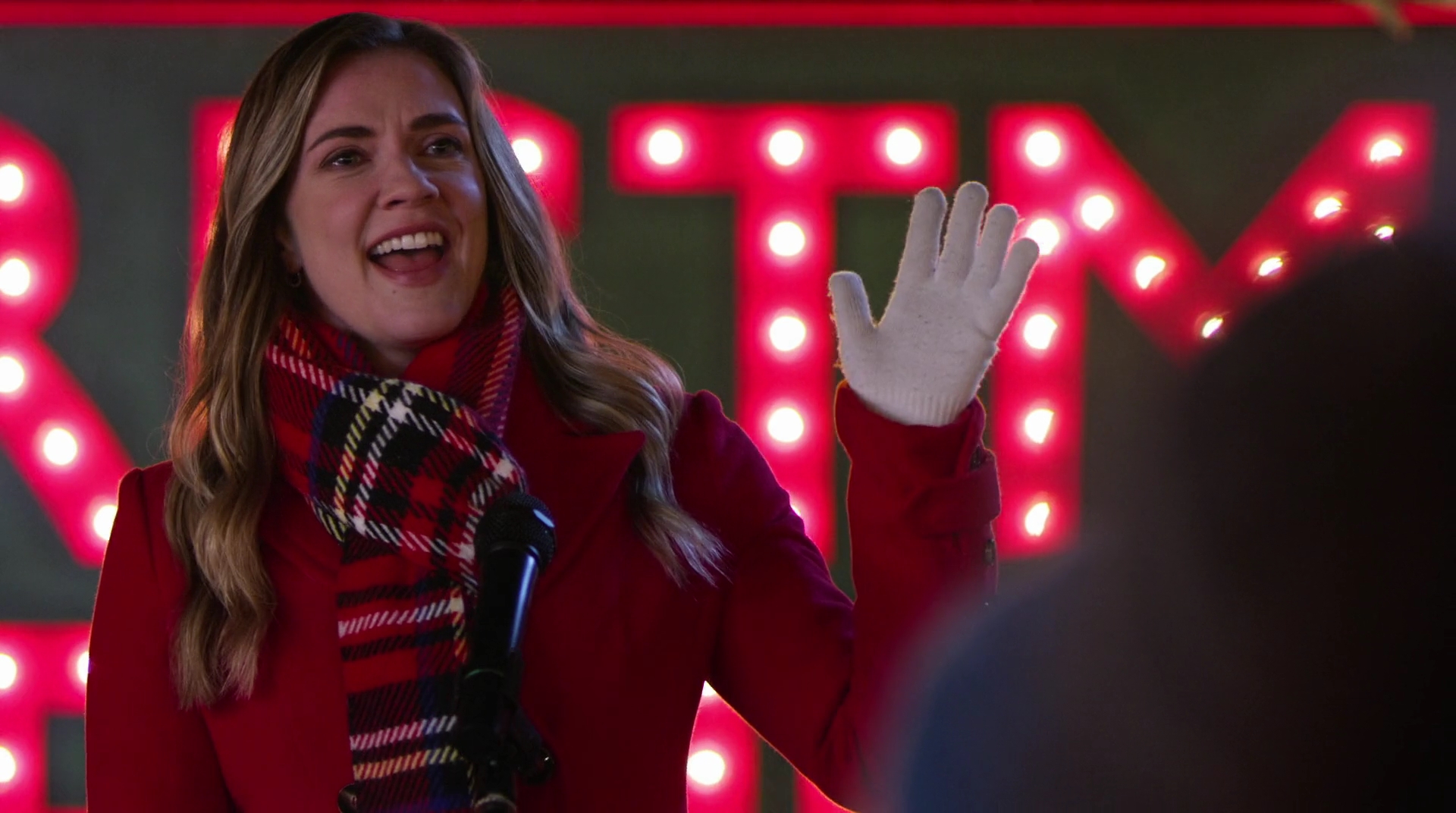 VampireDiariesWorld-dot-nl_AChristmasStar4478.jpg