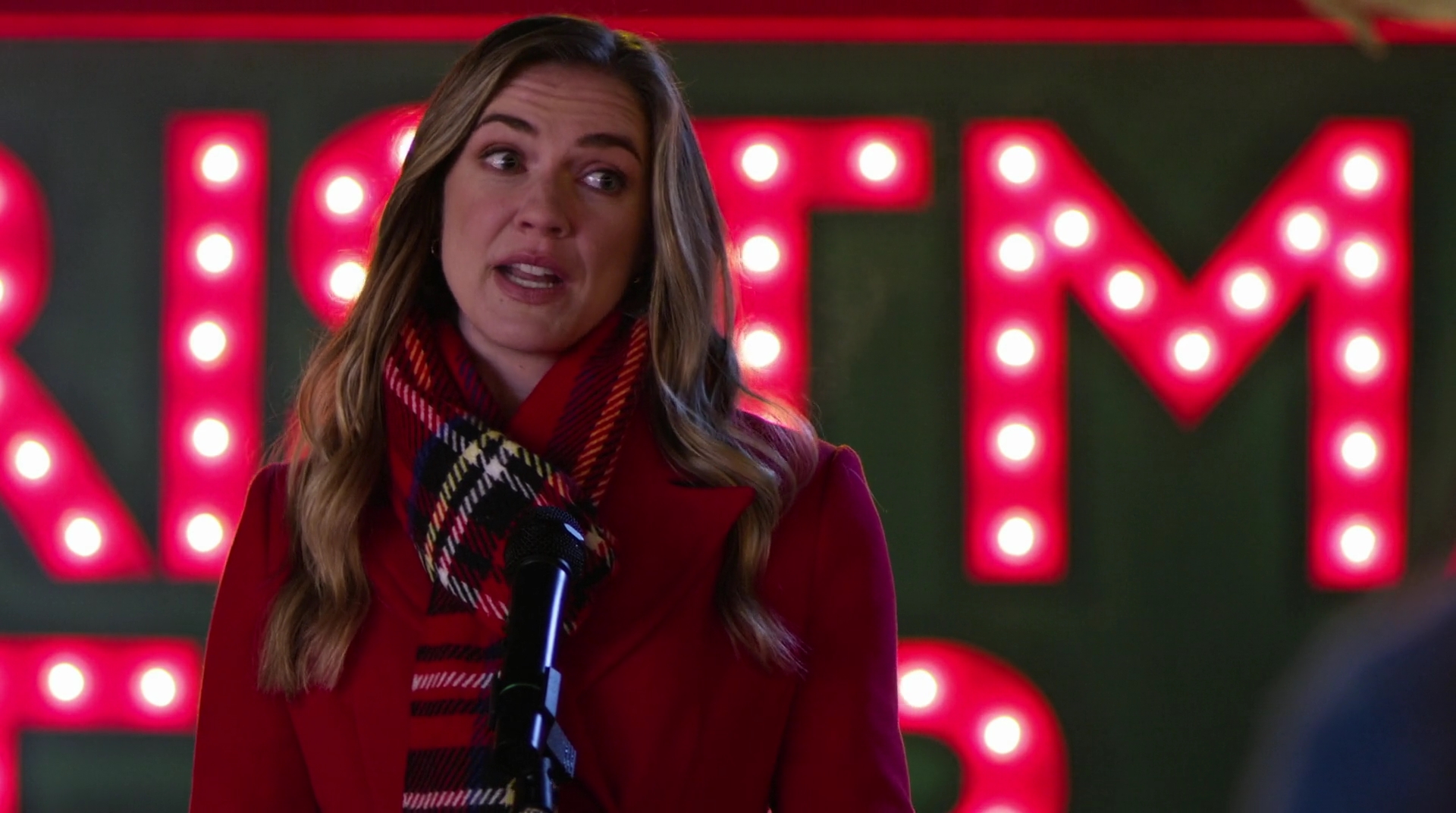 VampireDiariesWorld-dot-nl_AChristmasStar4529.jpg VampireDiariesWorld-dot-nl_AChristmasStar4529.jpg