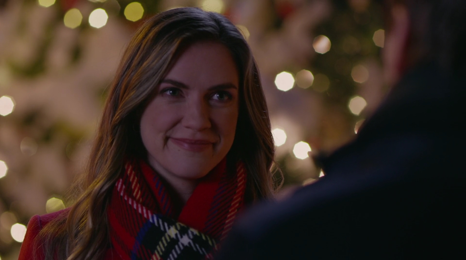 VampireDiariesWorld-dot-nl_AChristmasStar4623.jpg