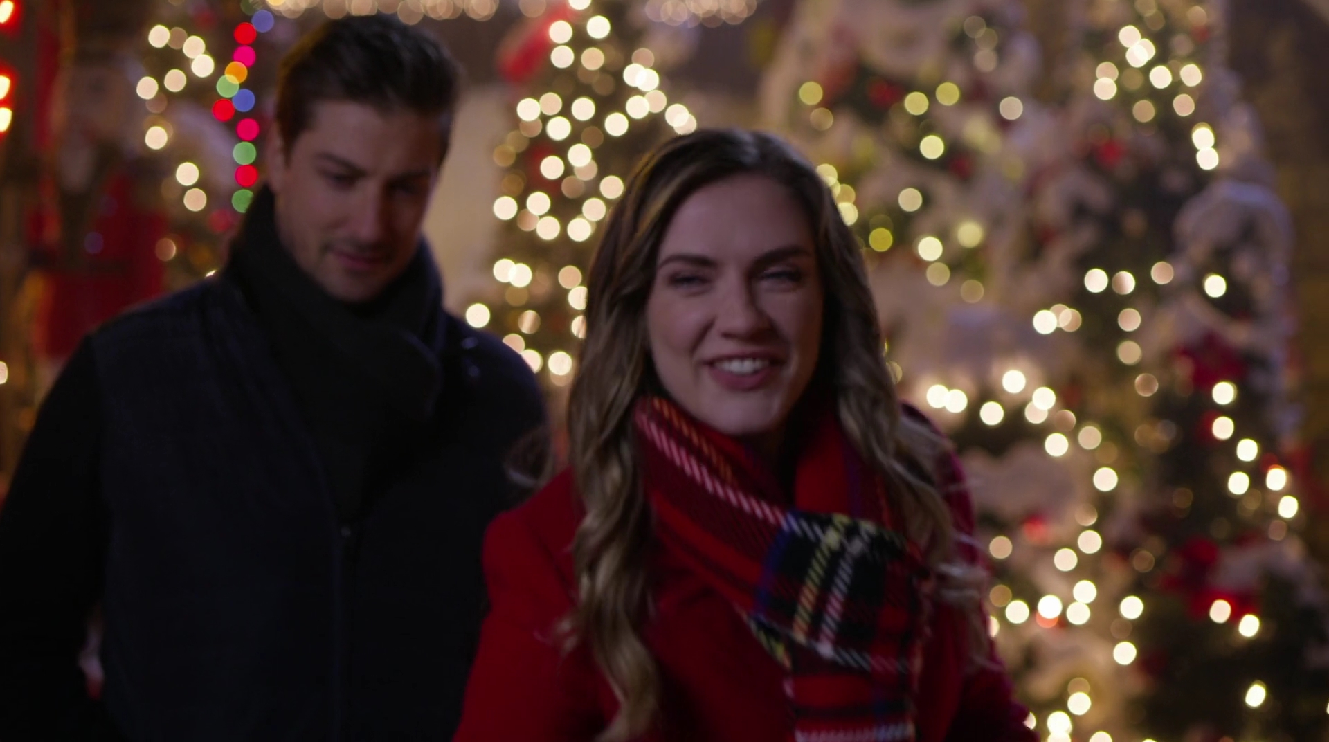 VampireDiariesWorld-dot-nl_AChristmasStar4729.jpg