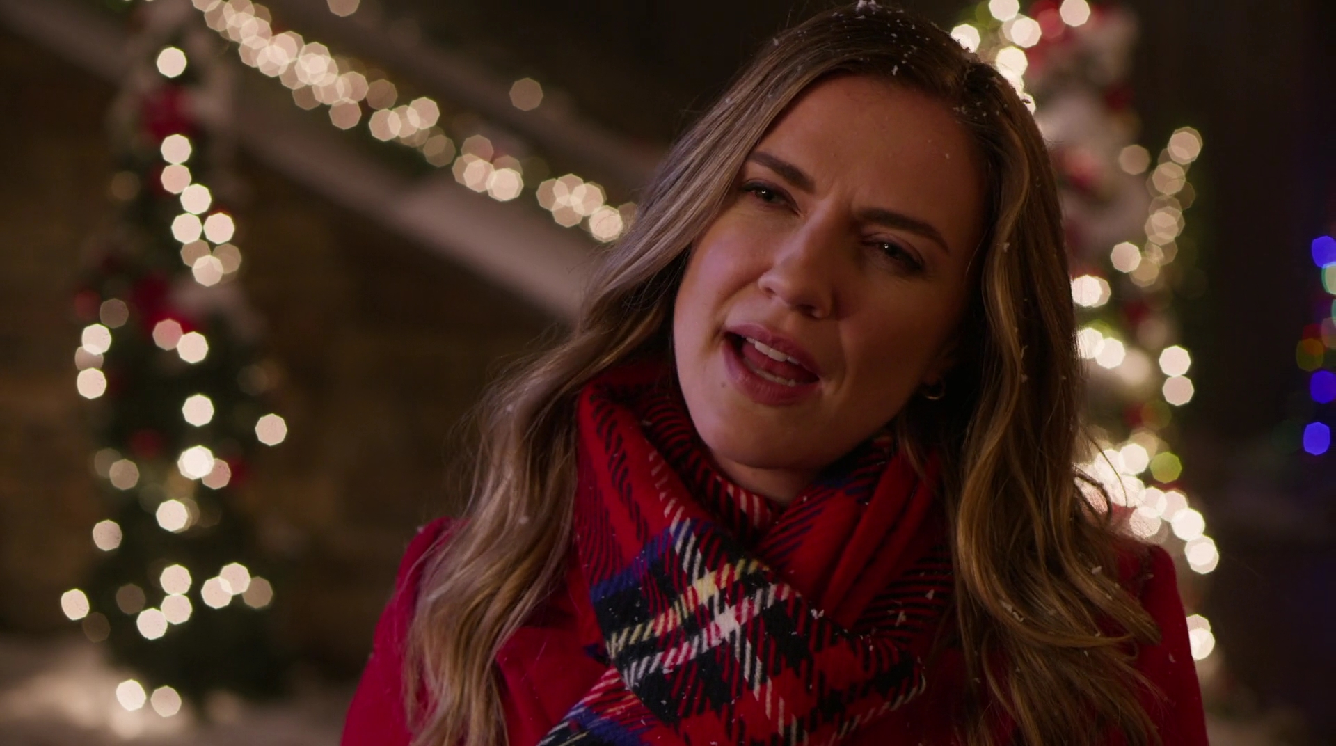 VampireDiariesWorld-dot-nl_AChristmasStar4958.jpg