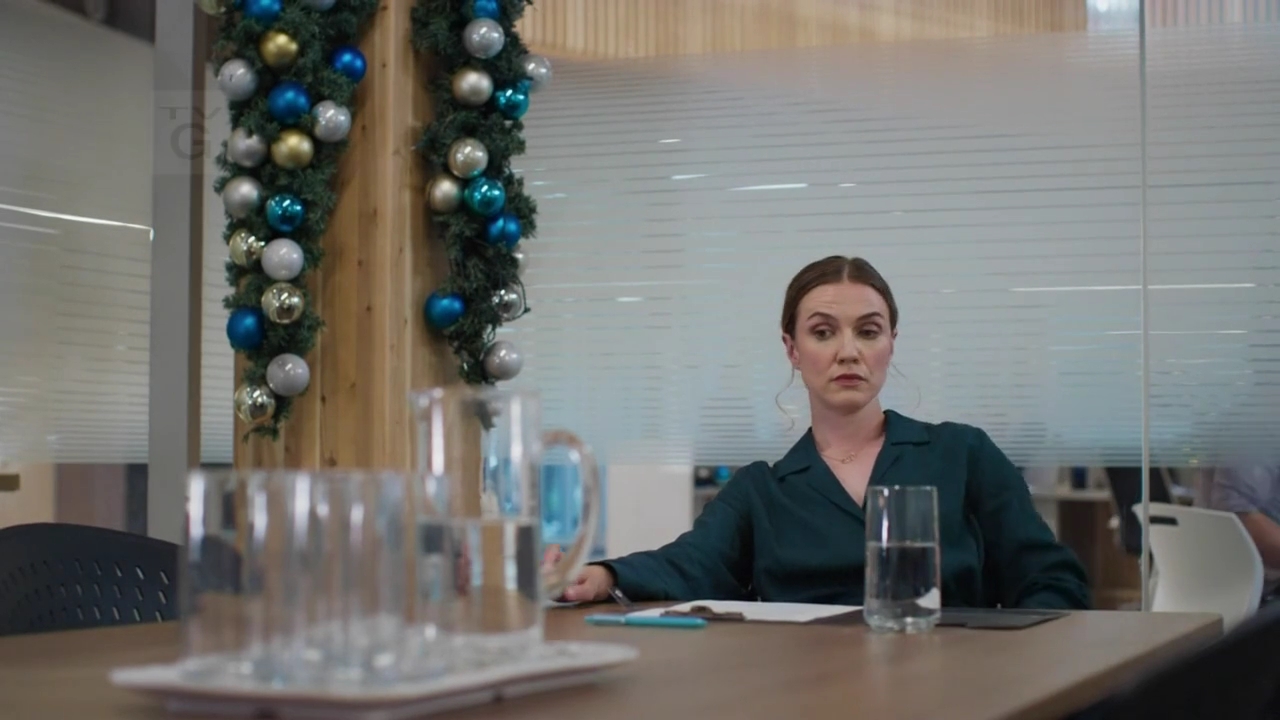 vampirediariesworld-dot-nl_ChristmasAtTheGoldenDragon1456.jpg vampirediariesworld-dot-nl_ChristmasAtTheGoldenDragon1456.jpg