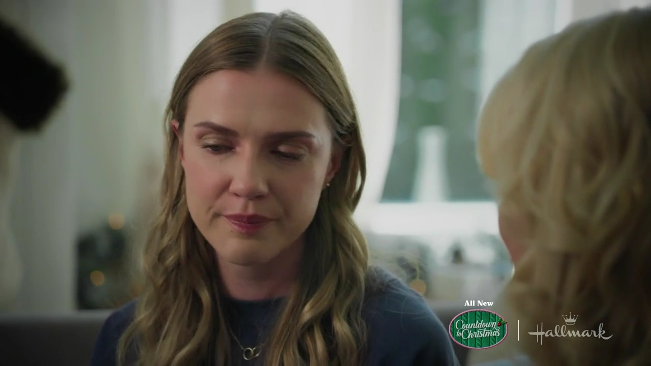 vampirediariesworld-dot-nl_ChristmasAtTheGoldenDragon3986.jpg vampirediariesworld-dot-nl_ChristmasAtTheGoldenDragon3986.jpg