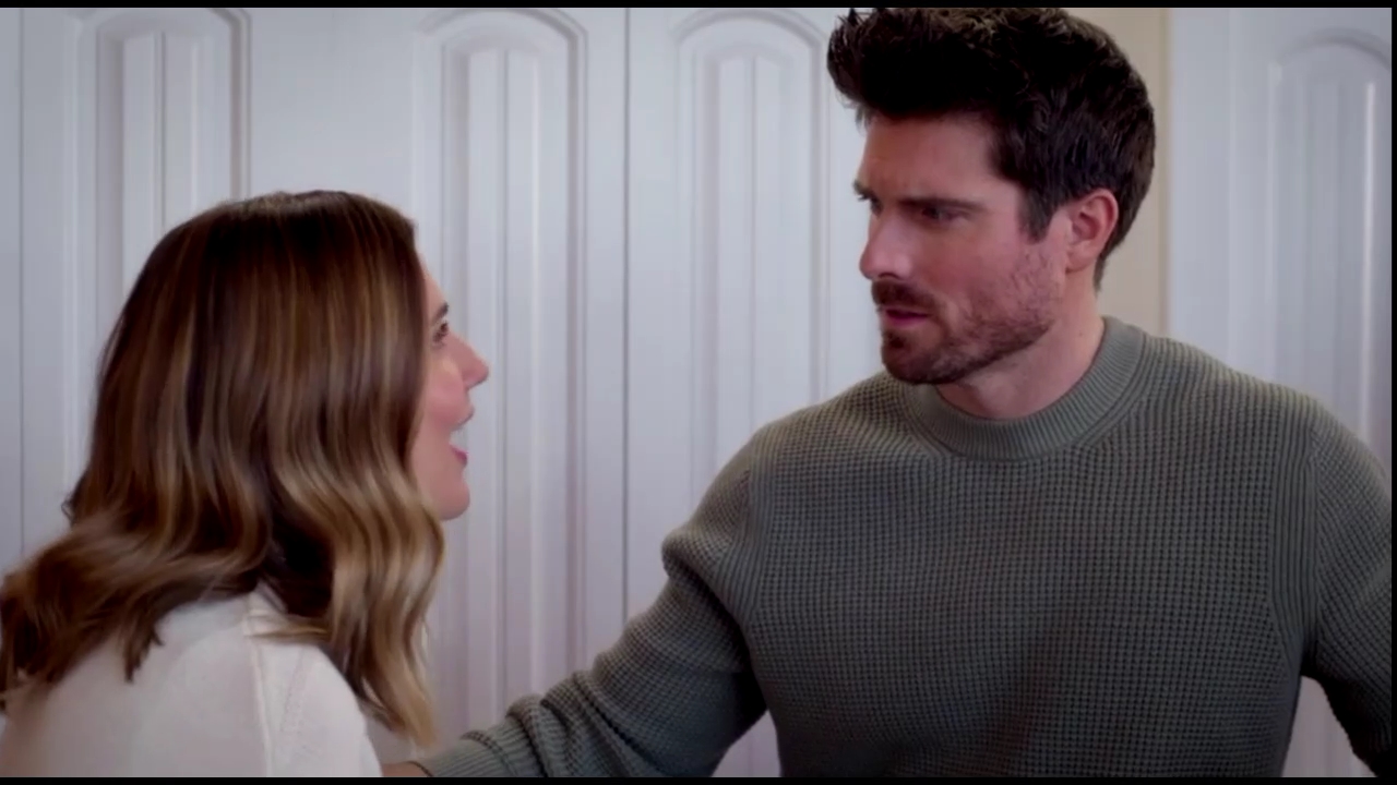 VampireDiariesWorld-CoupledUpForChristmas1539.jpg VampireDiariesWorld-CoupledUpForChristmas1539.jpg