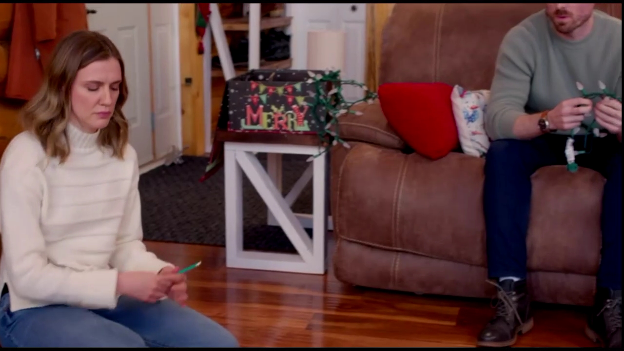 VampireDiariesWorld-CoupledUpForChristmas1555.jpg VampireDiariesWorld-CoupledUpForChristmas1555.jpg