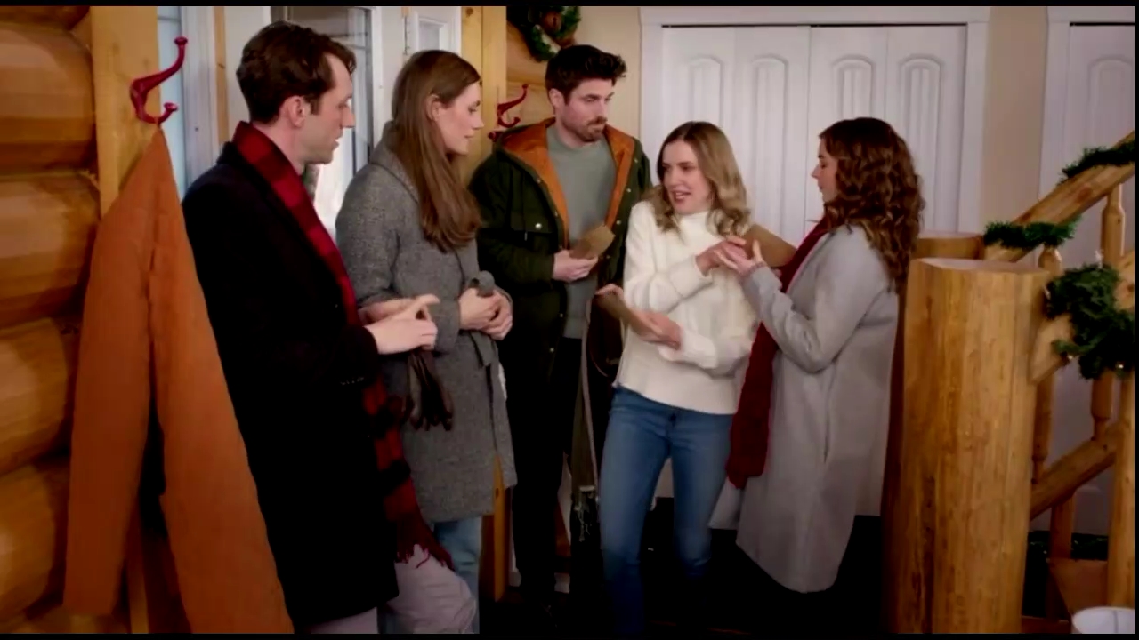 VampireDiariesWorld-CoupledUpForChristmas1735.jpg