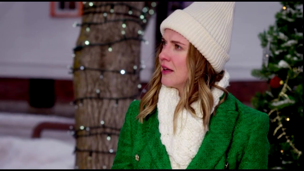 VampireDiariesWorld-CoupledUpForChristmas3335.jpg VampireDiariesWorld-CoupledUpForChristmas3335.jpg