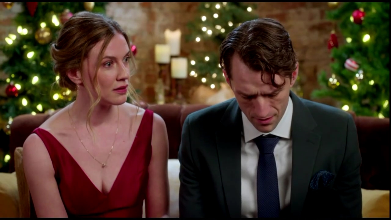 VampireDiariesWorld-CoupledUpForChristmas4661.jpg
